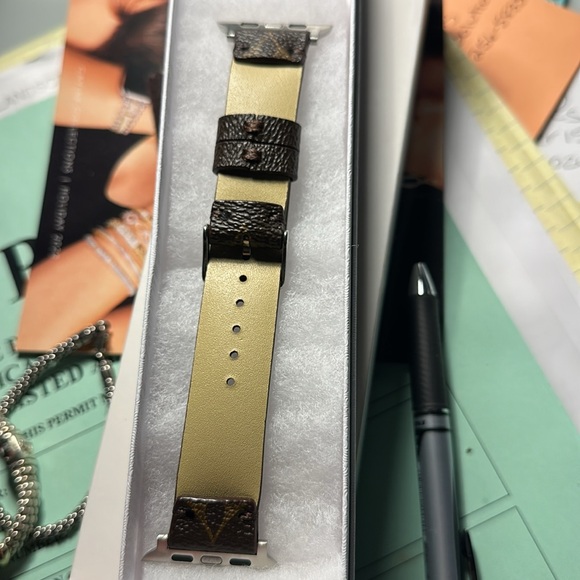 Recycled Louis Vuitton Apple Watch band Size 45 - Picture 2 of 3
